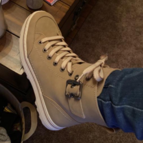 Cliffs boots - Picture 9 of 10